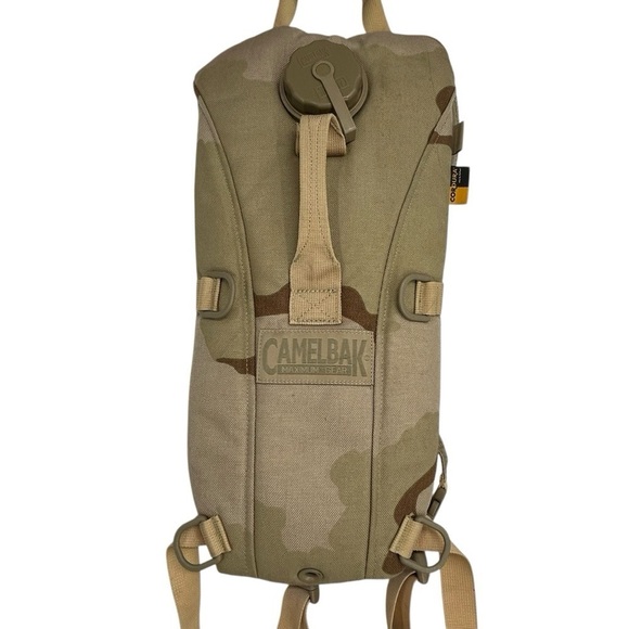 CamelBak Maximum Gear ThermoBak 3L Hydration Pack Backpack Desert Camo Military - Picture 10 of 14